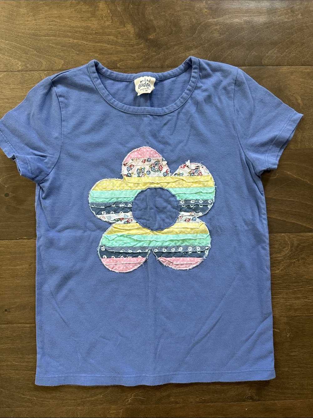MiniBoden Flower Appliqué Tee, Size 7-8Y.